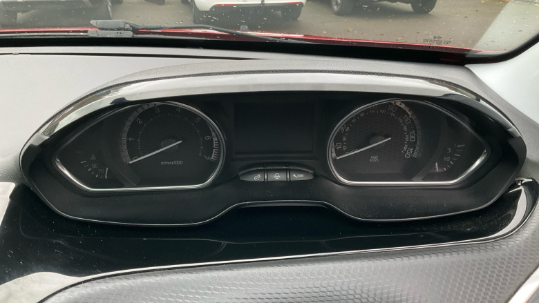 Peugeot 2008 1.2 PureTech 110 GT Line 5dr Petrol Estate